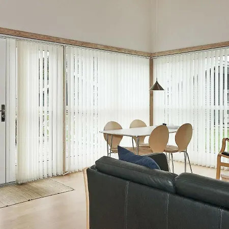 4 Person Holiday In * Gudhjem